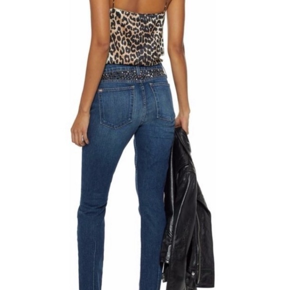 Alice + Olivia Denim - 🔥Alice + Olivia AO.LA Studded Back Jeans🔥